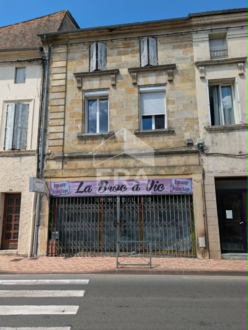 Maison 5 pièces 139 m² · à Montpon-Ménestérol · 139 m² · 127 500 €