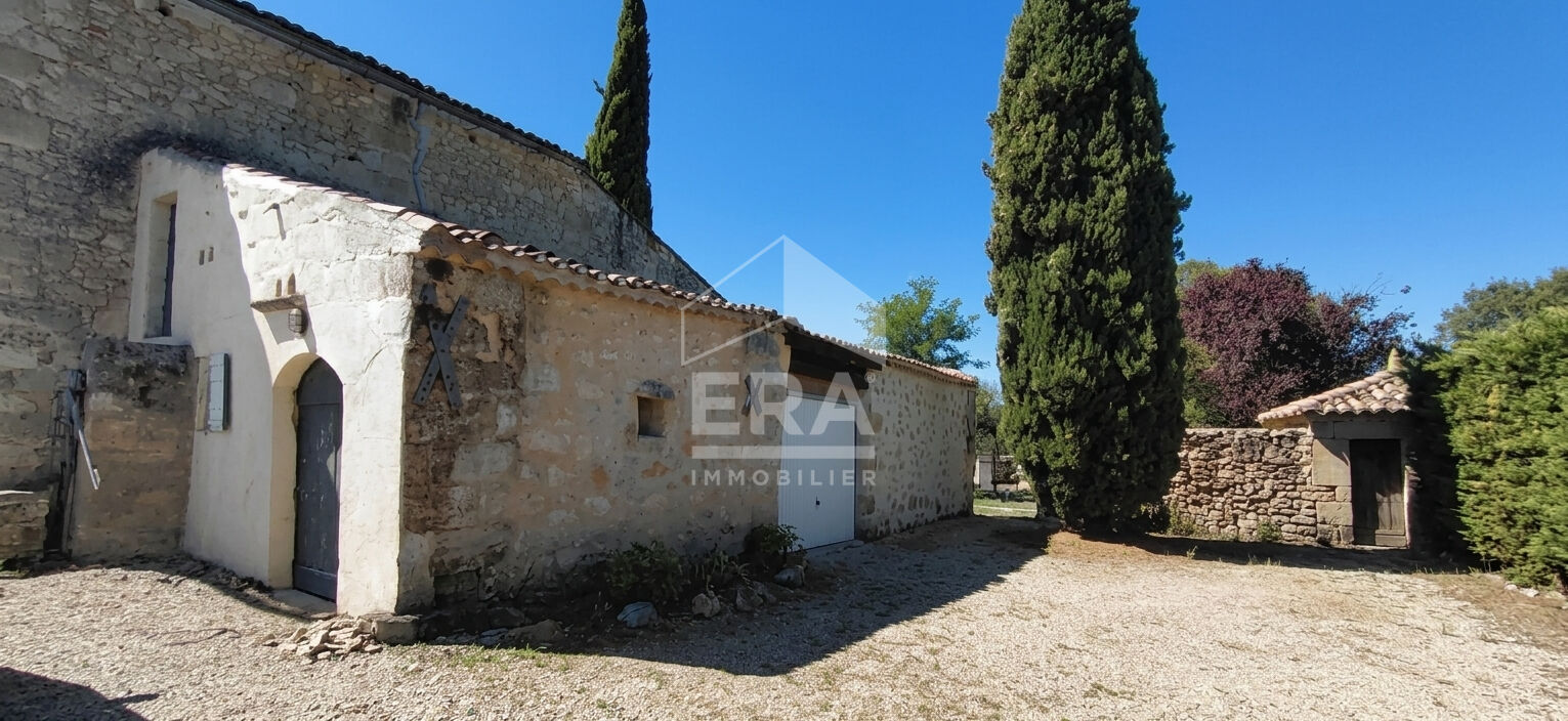 Maison 7 pièces 190 m² · à Saint-Seurin-sur-l'Isle · 190 m² · 195 500 €