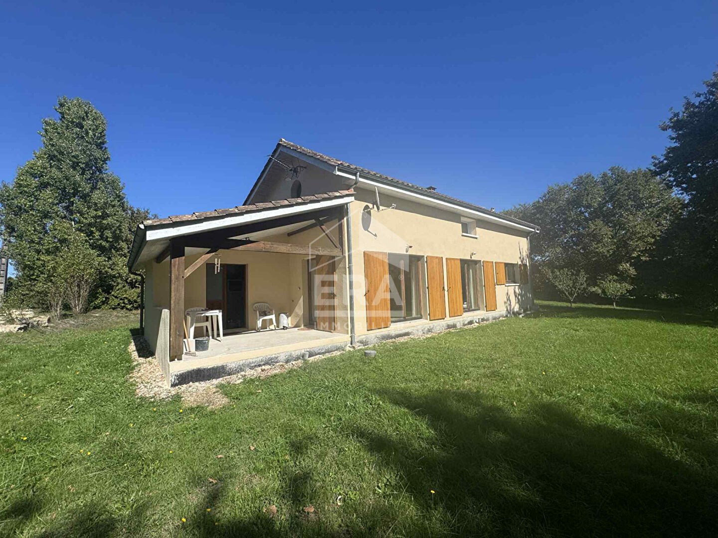 Maison 4 pièces 212 m² · à Montpon-Ménestérol · 212 m² · 252 000 €