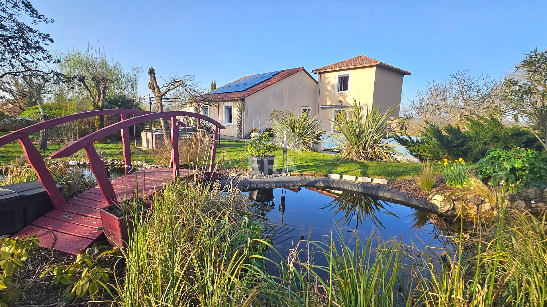 Maison 8 pièces 155 m² · à Montpon-Ménestérol · 155 m² · 294 000 €