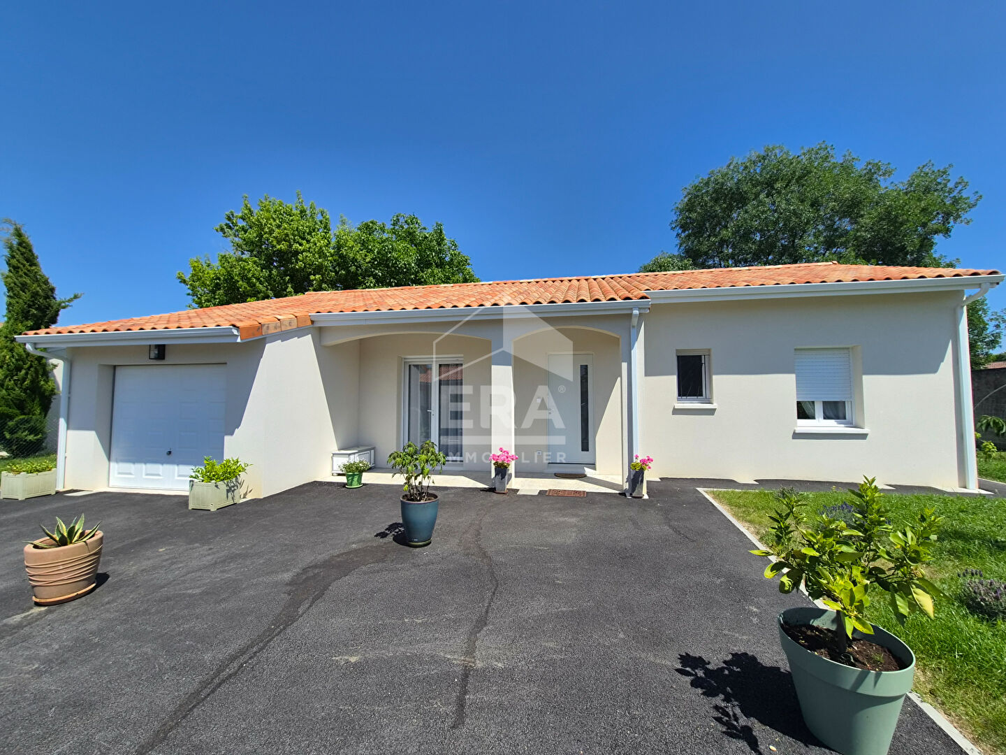 Maison 5 pièces 91 m² · à Montpon-Ménestérol · 91 m² · 274 000 €
