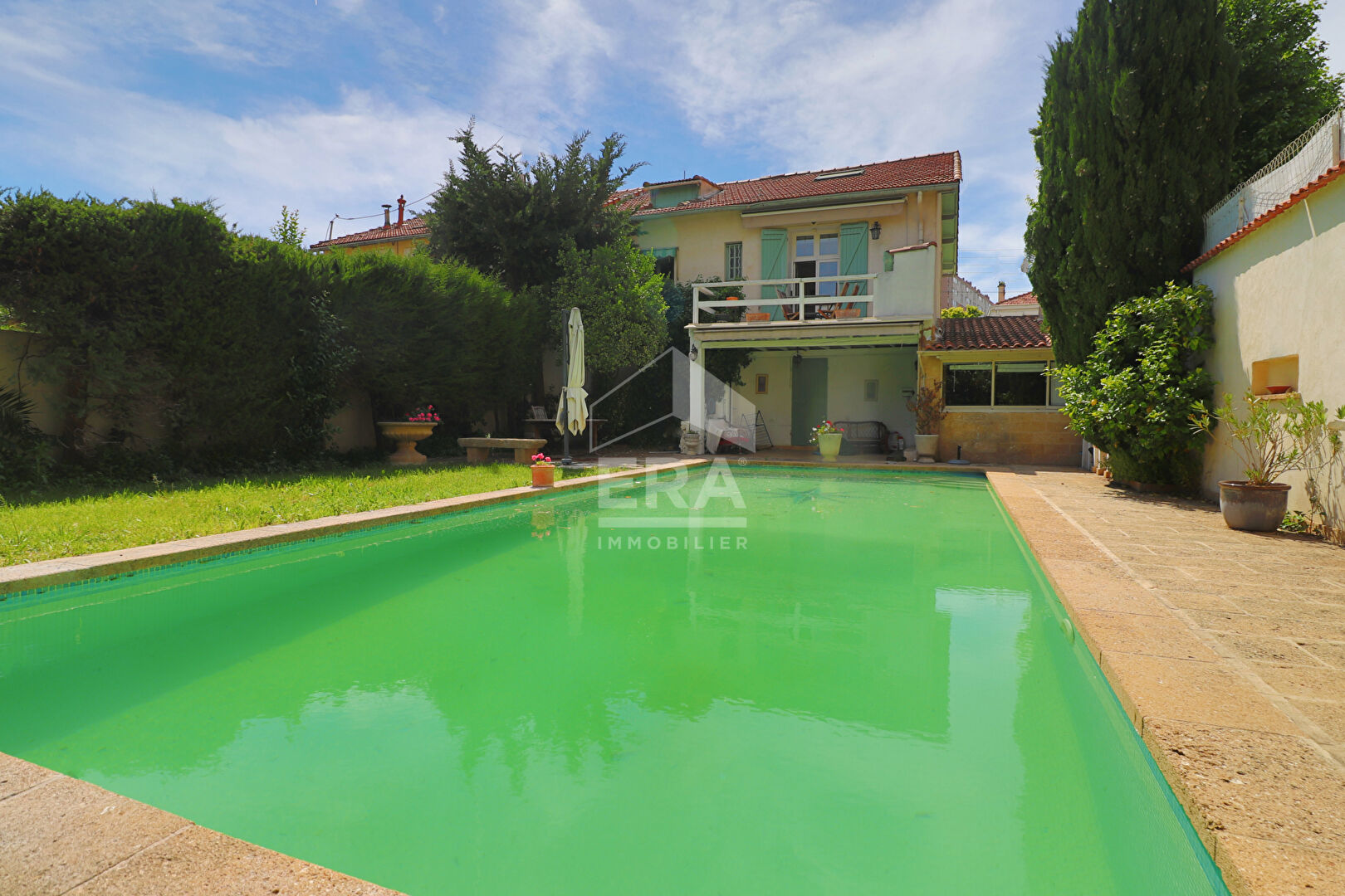 Maison 5 pièces 186 m² · à Marseille · 186 m² · 450 000 €