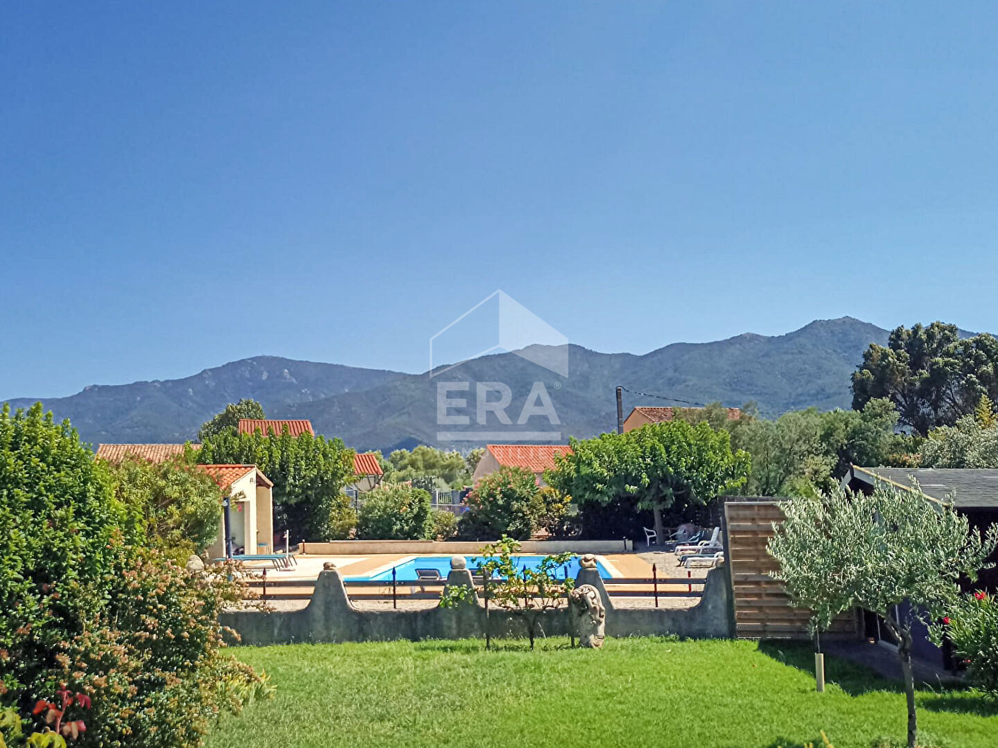 Maison 6 pièces 140 m² · à Montesquieu-des-Albères · 140 m² · 374 000 €