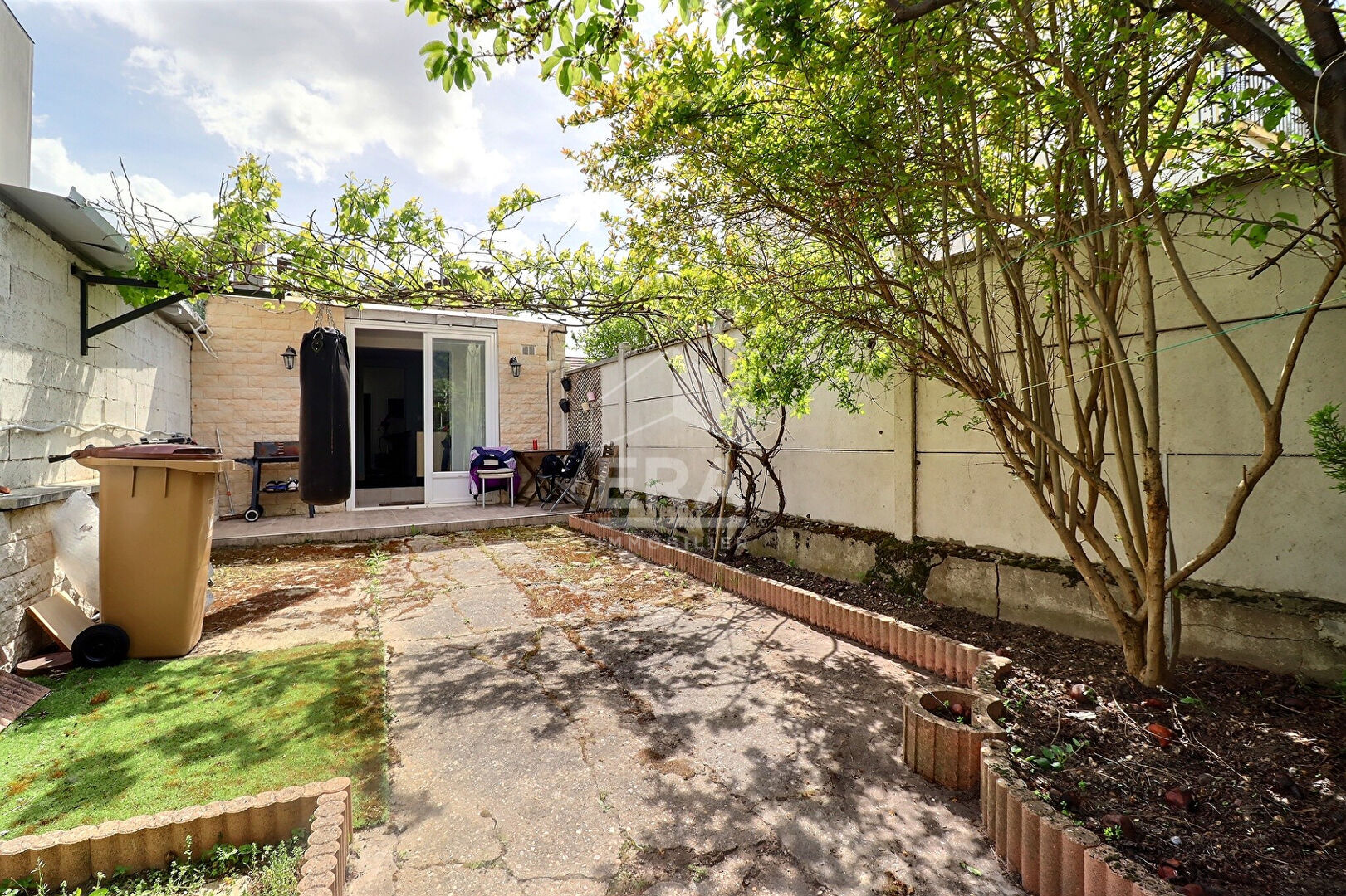 Maison 3 pièces 53 m² · à Colombes · 53 m² · 325 000 €
