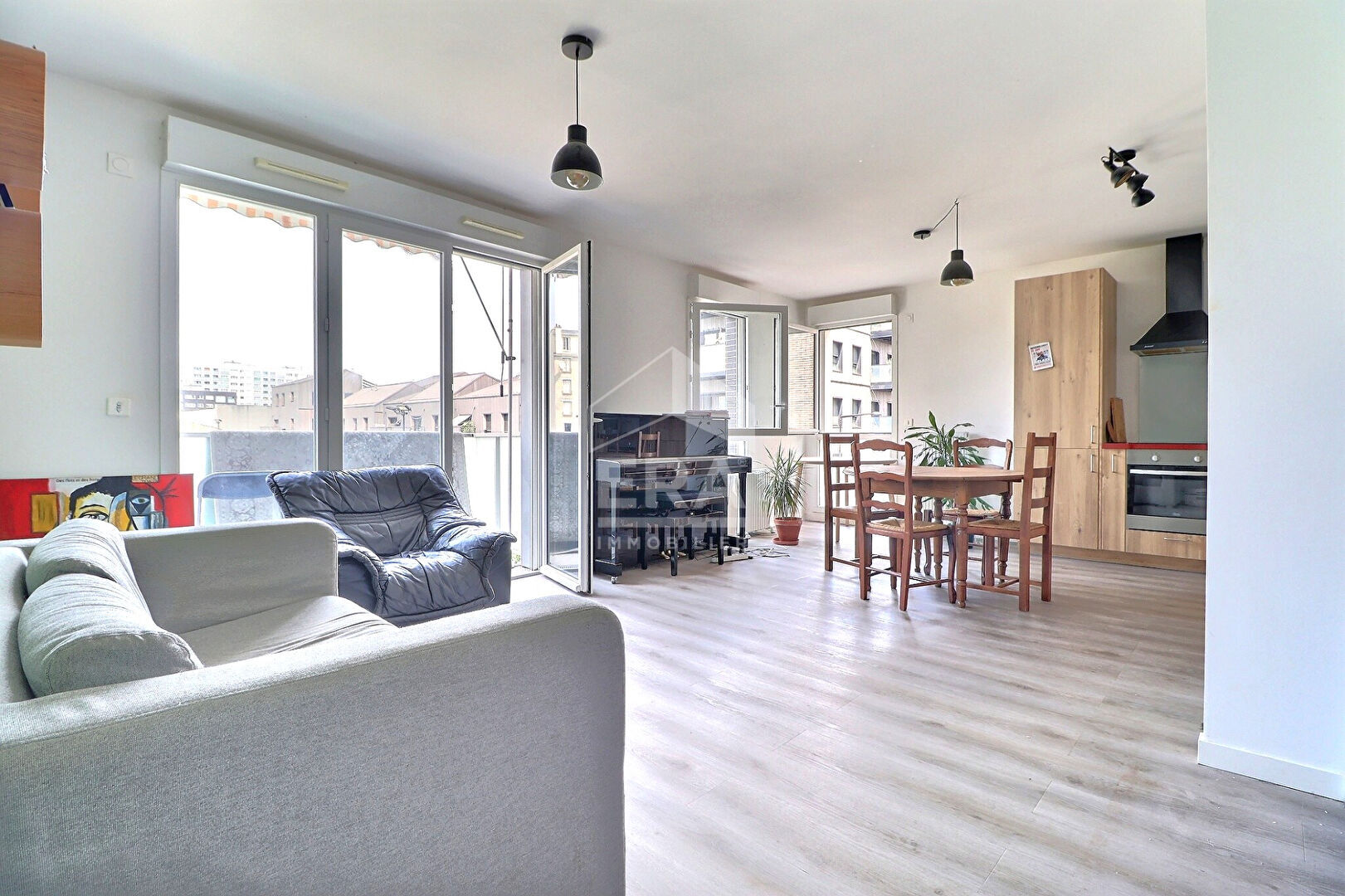 Appartement 2 pièces 50 m² · à Aubervilliers · 50 m² · 225 000 €