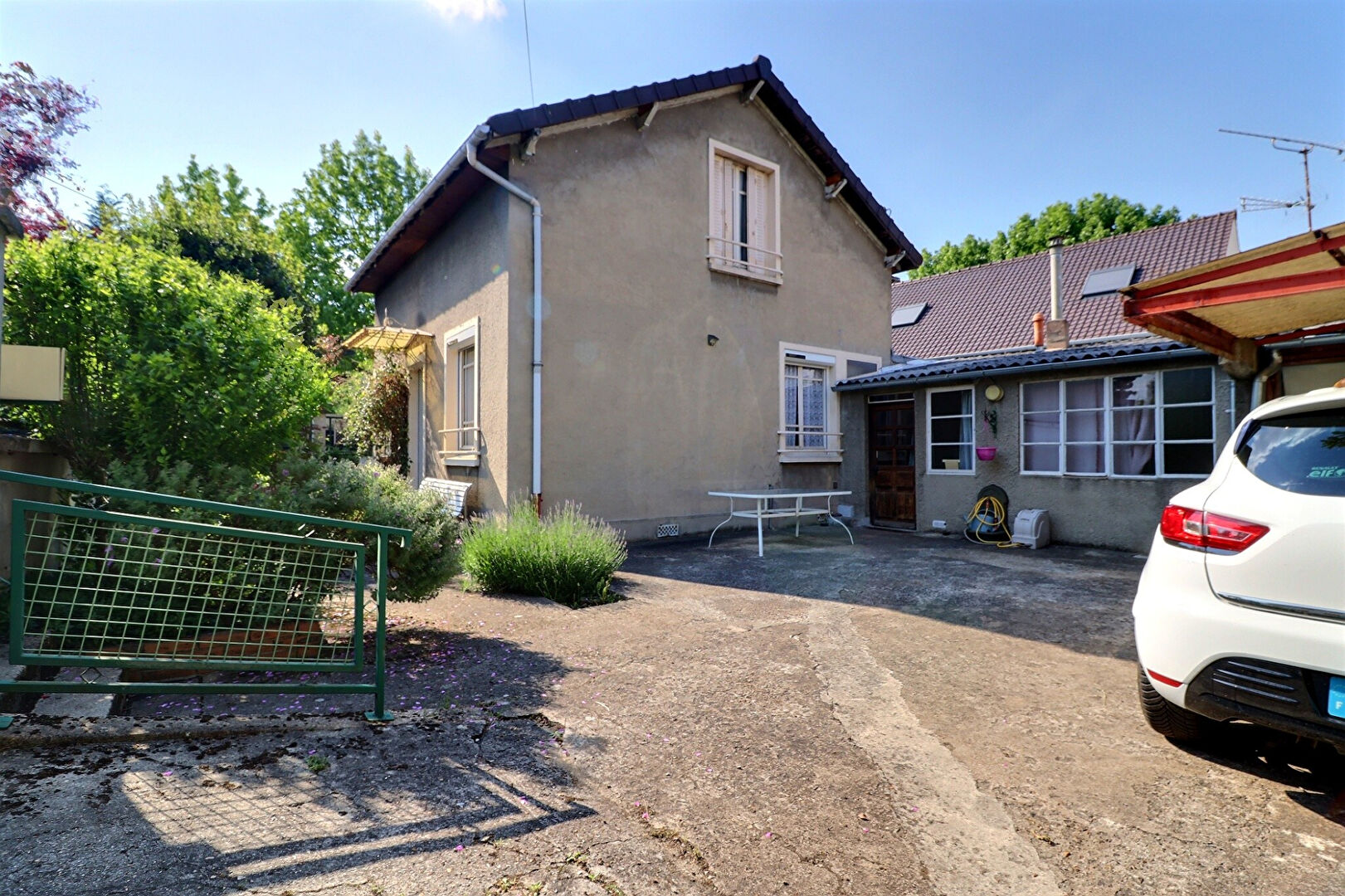 Maison 4 pièces 100 m² · à Stains · 100 m² · 264 900 €