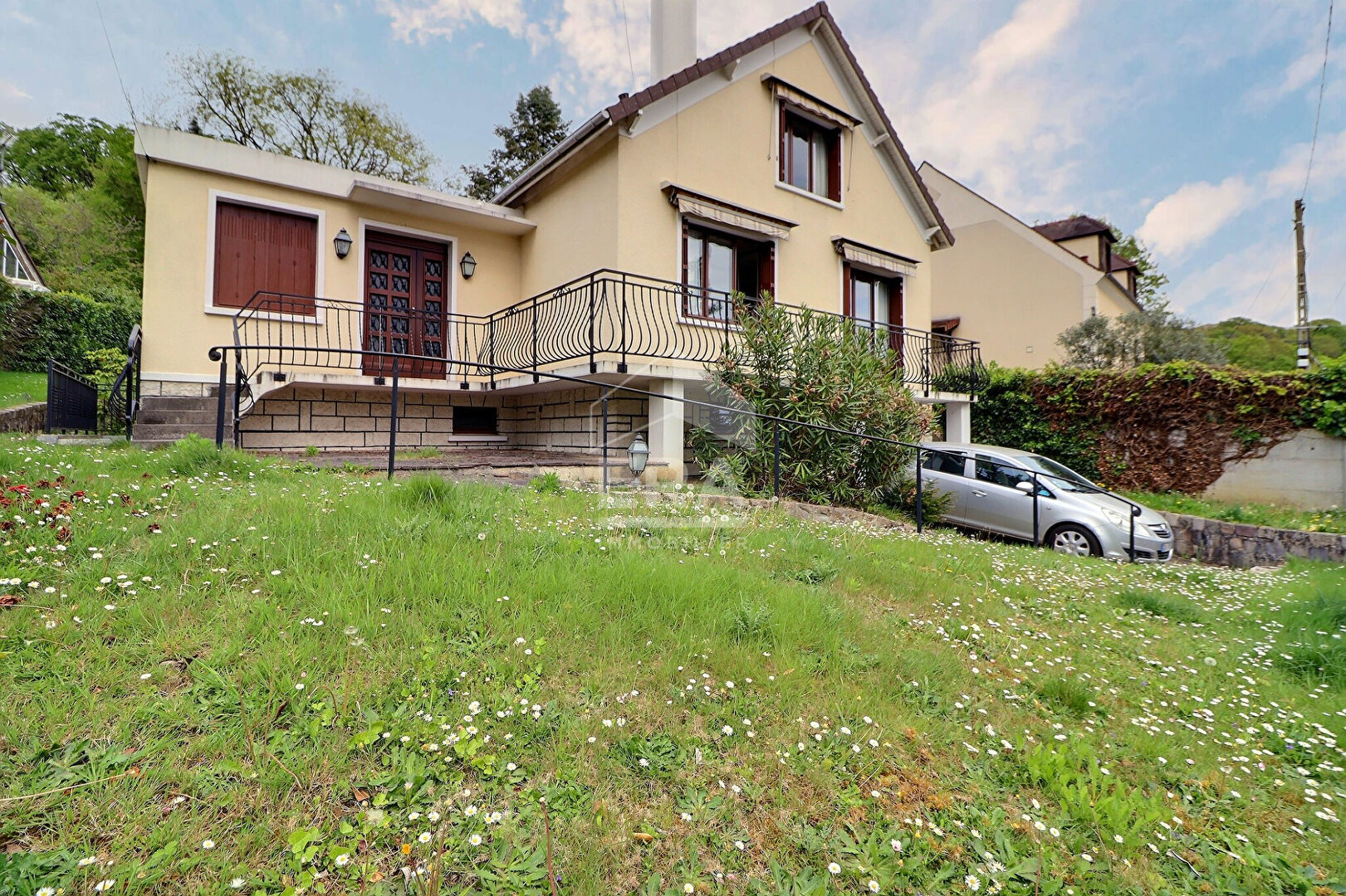 Maison 7 pièces 150 m² · à Saint-Leu-la-Forêt · 150 m² · 485 000 €