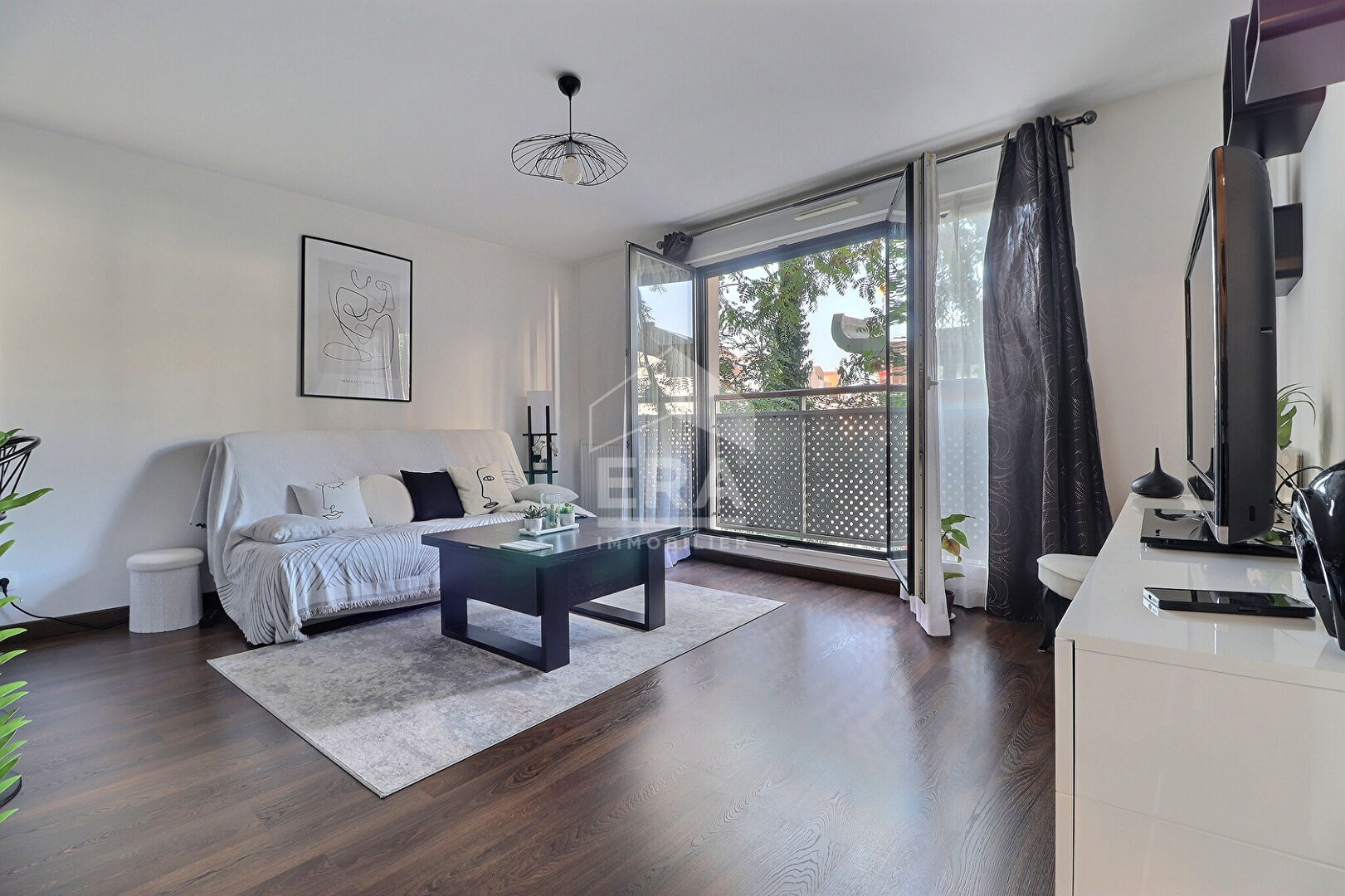 Appartement 2 pièces 47 m² · à Aubervilliers · 47 m² · 230 000 €