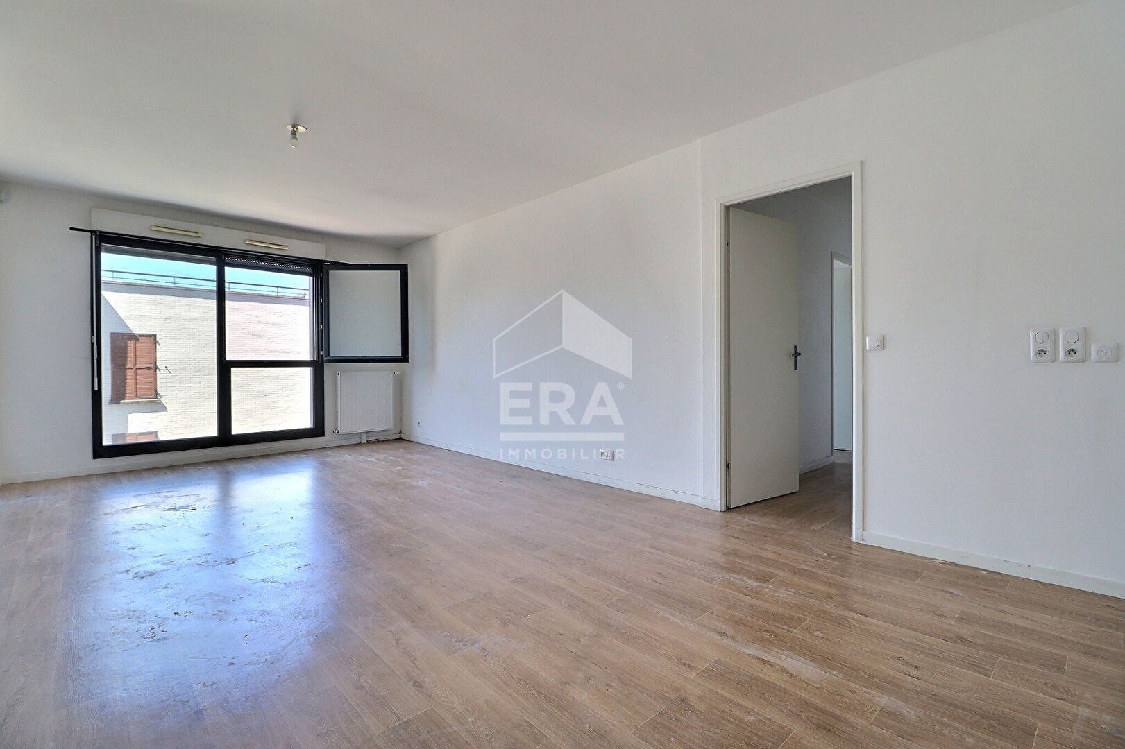 Appartement 3 pièces 74 m² · à Aubervilliers · 74 m² · 279 000 €