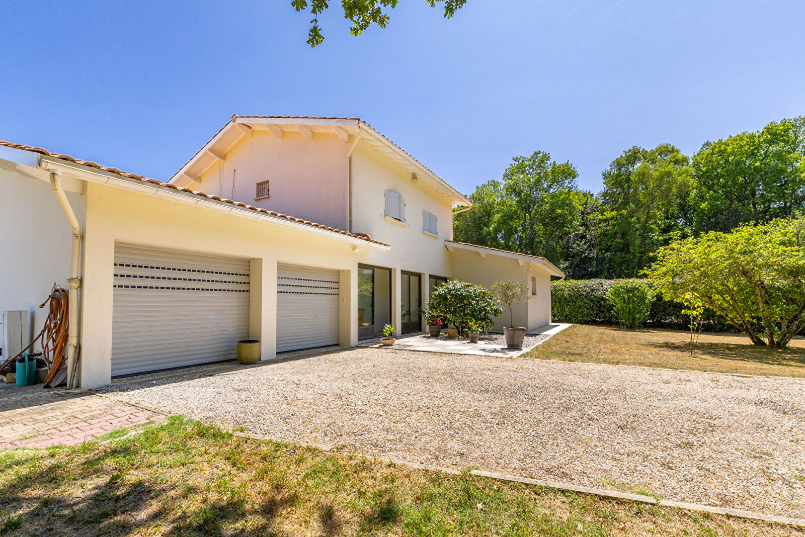 Maison 7 pièces 207 m² · à Saint-Selve · 207 m² · 570 000 €