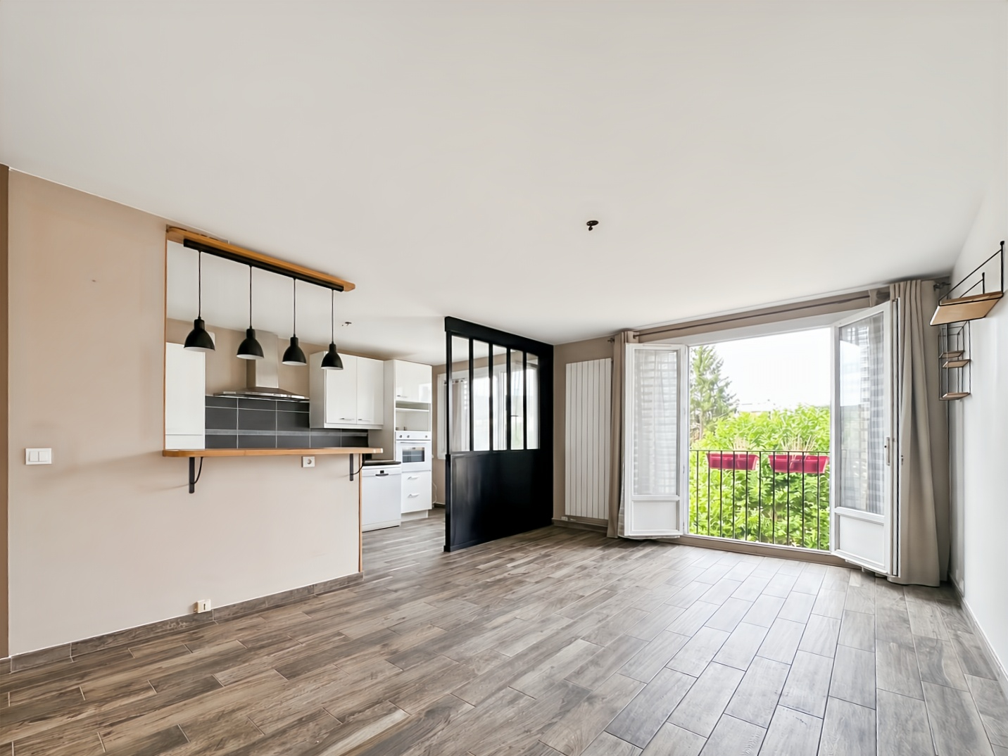 Appartement 3 pièces 64 m² · à Bièvres · 64 m² · 250 000 €