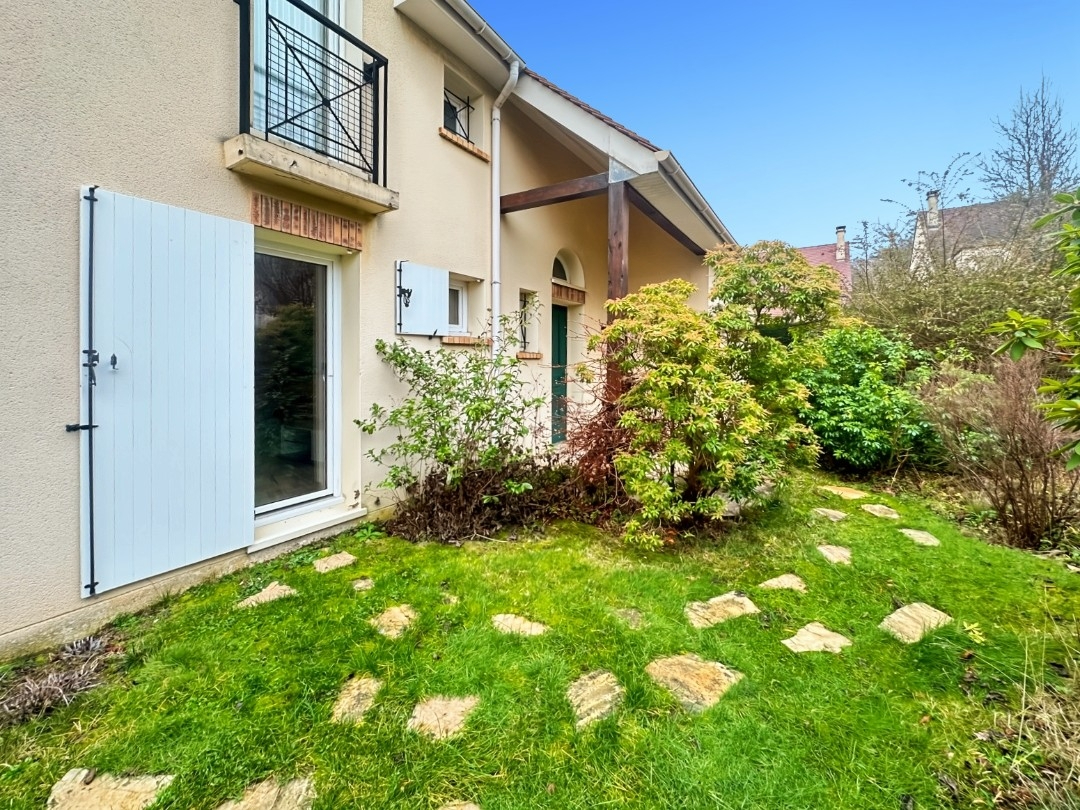 Maison 6 pièces 153 m² · à Vauhallan · 153 m² · 680 000 €