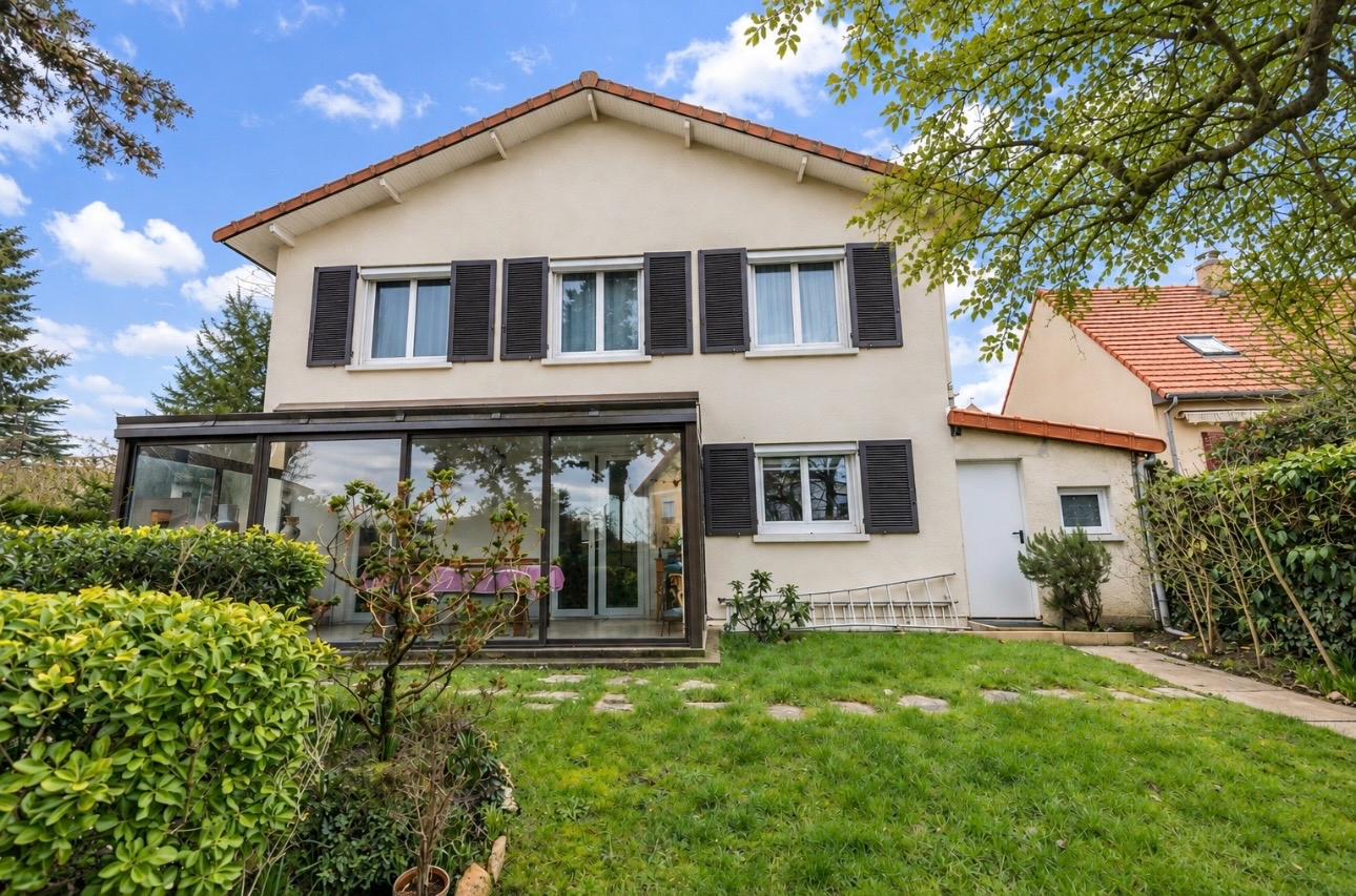 Maison 7 pièces 171 m² · à Verrières-le-Buisson · 171 m² · 699 000 €