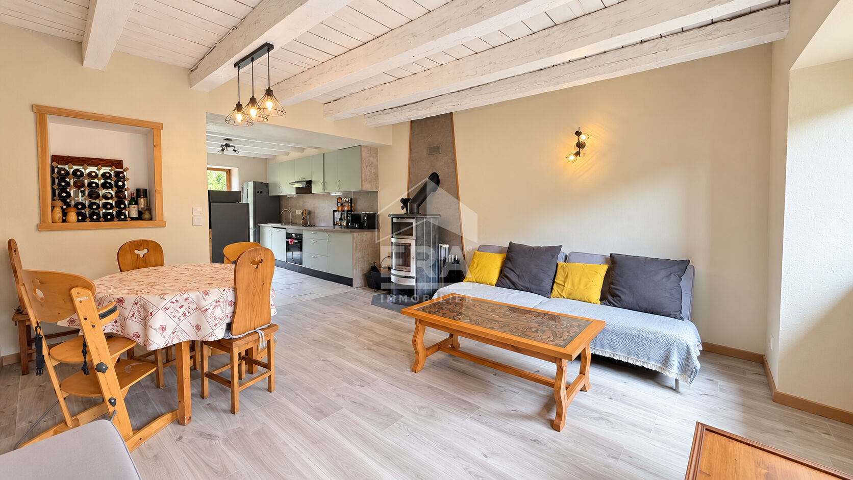 Appartement 5 pièces 81 m² · à Chainaz-les-Frasses · 81 m² · 325 000 €