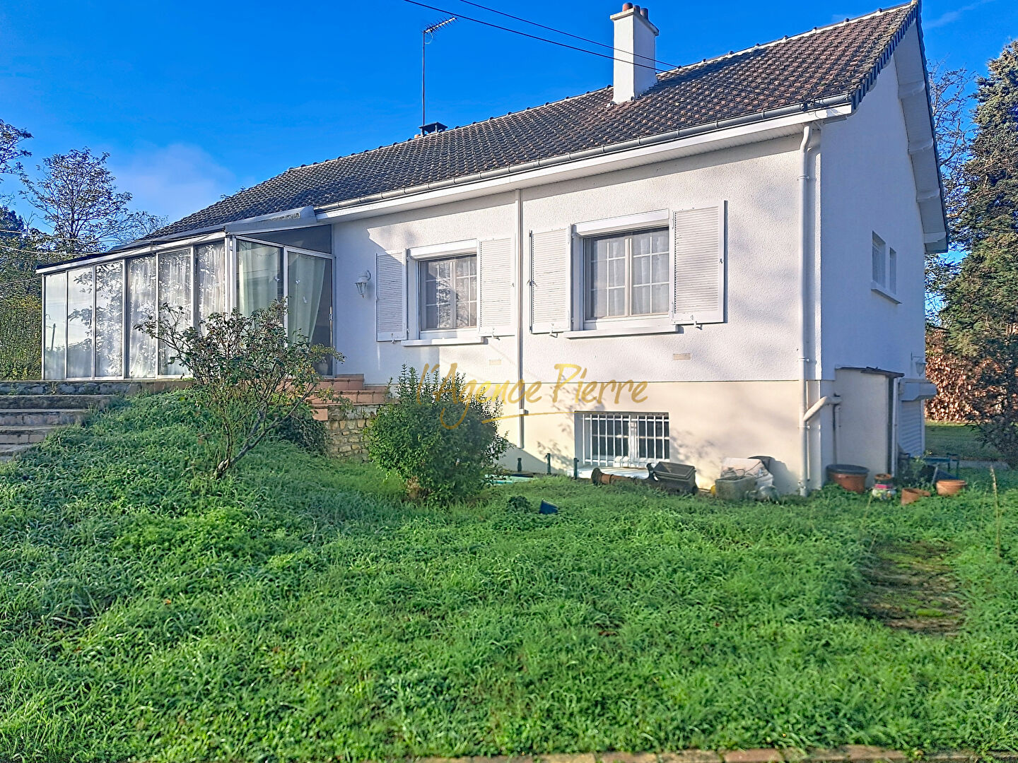 Open carousel
