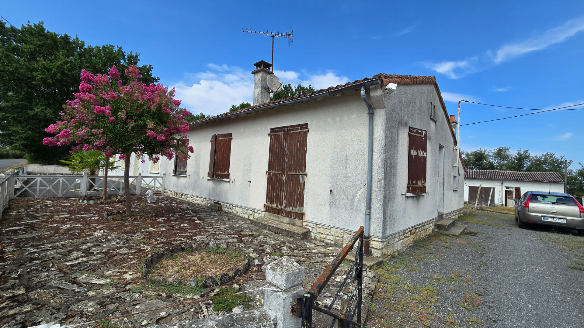 Maison 3 pièces 70 m² · à Charroux · 70 m² · 60 000 €