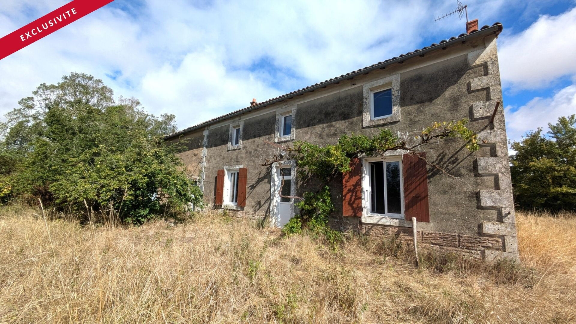 Maison 3 pièces 176 m² · à Mairé-Levescault · 176 m² · 65 500 €