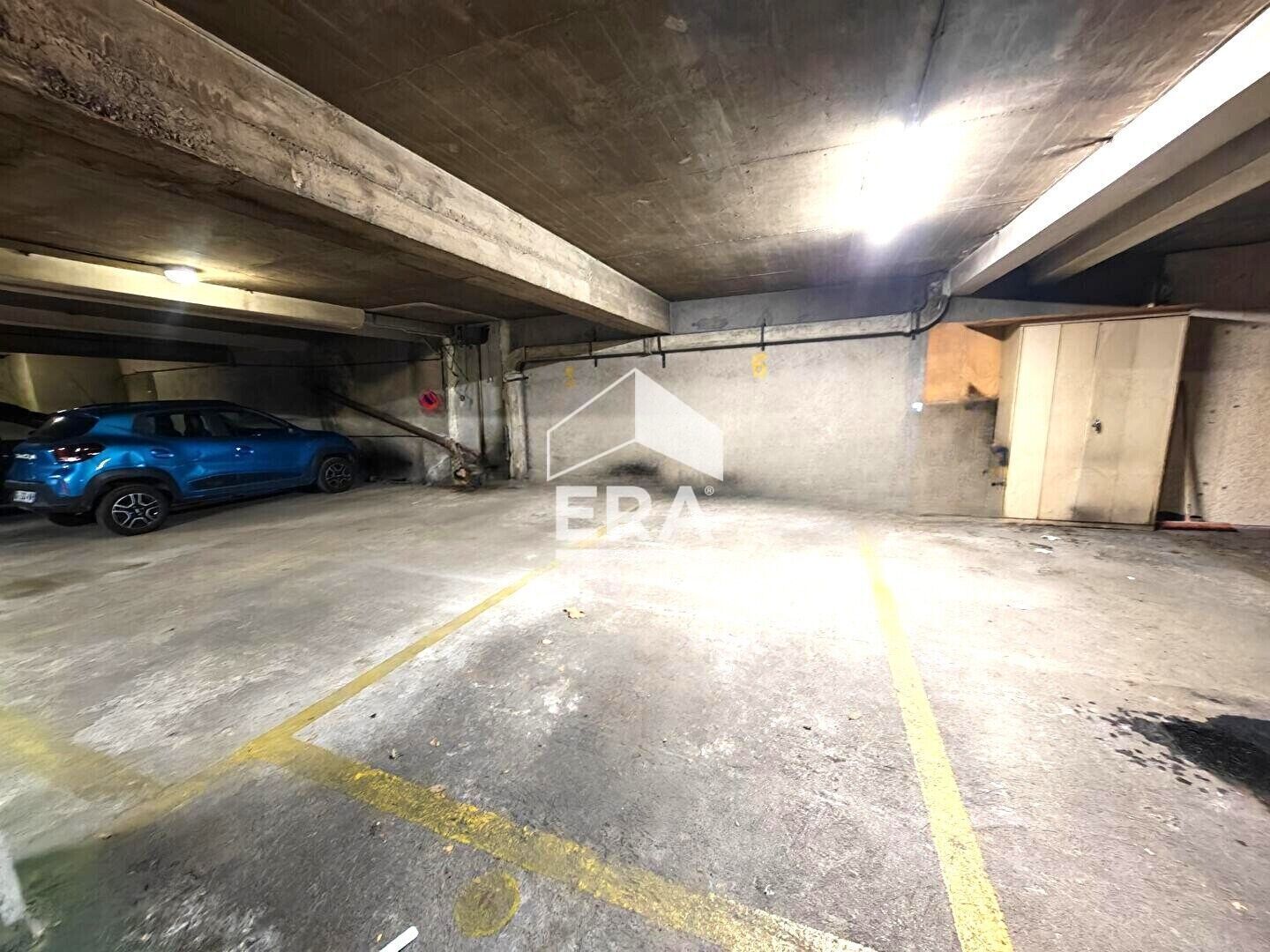 Parking 12 m² · à Marseille · 12 m² · 19 000 €