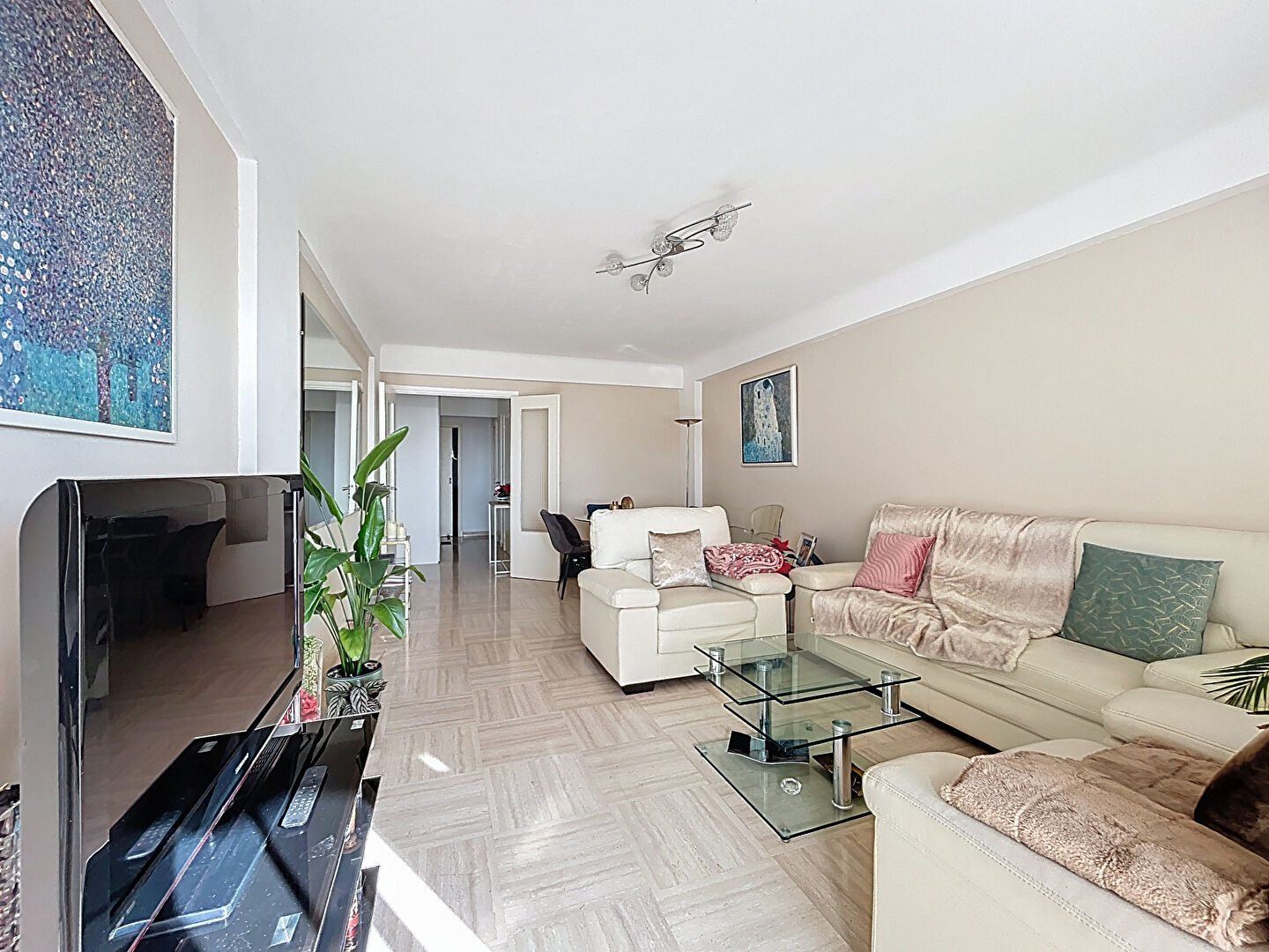Appartement 2 pièces 56 m² · à Nice · 56 m² · 250 000 €