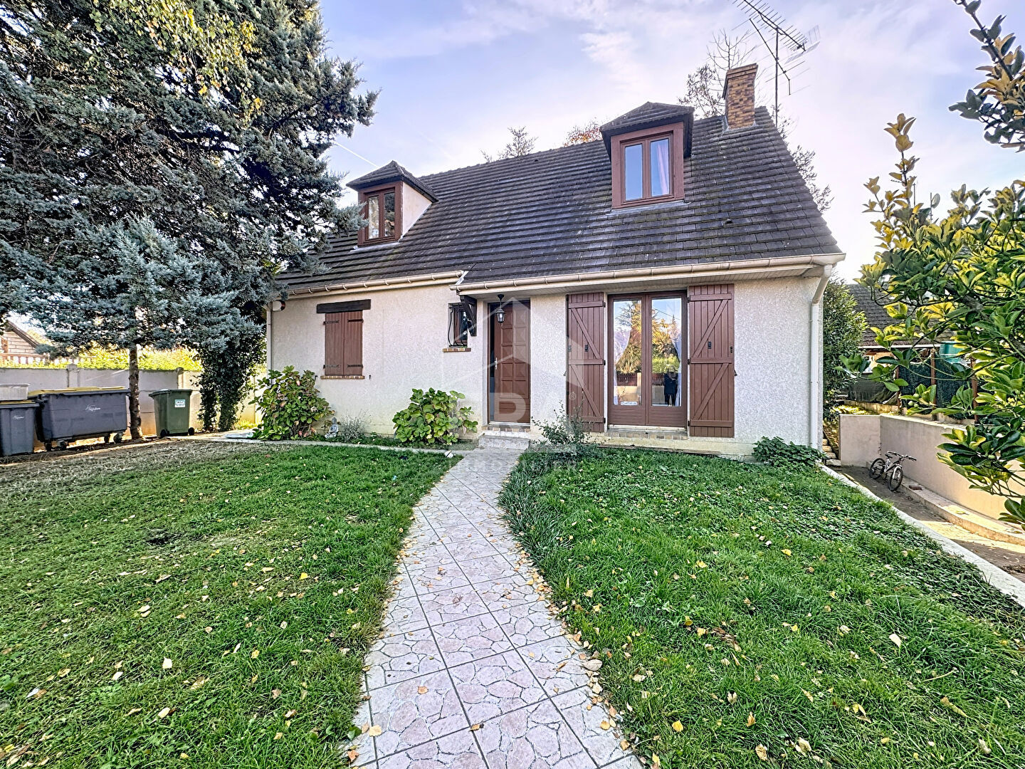 Maison 5 pièces 105 m² · à Chaumontel · 105 m² · 376 000 €