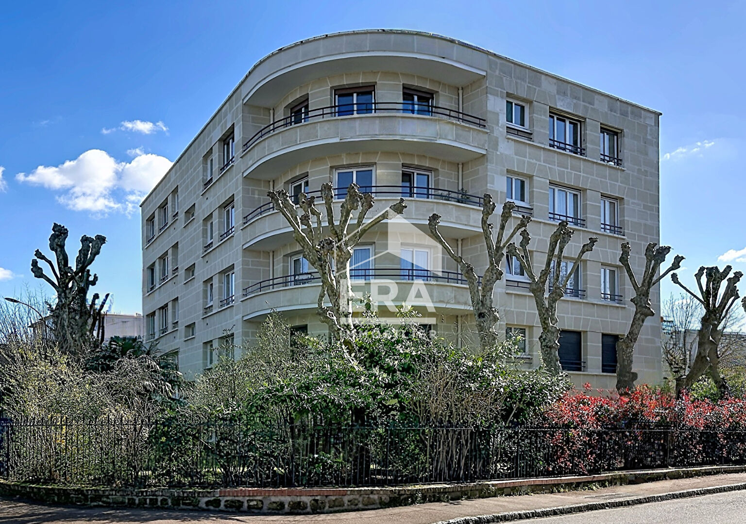 Appartement 4 pièces 96 m² · à Le Vésinet · 96 m² · 630 000 €