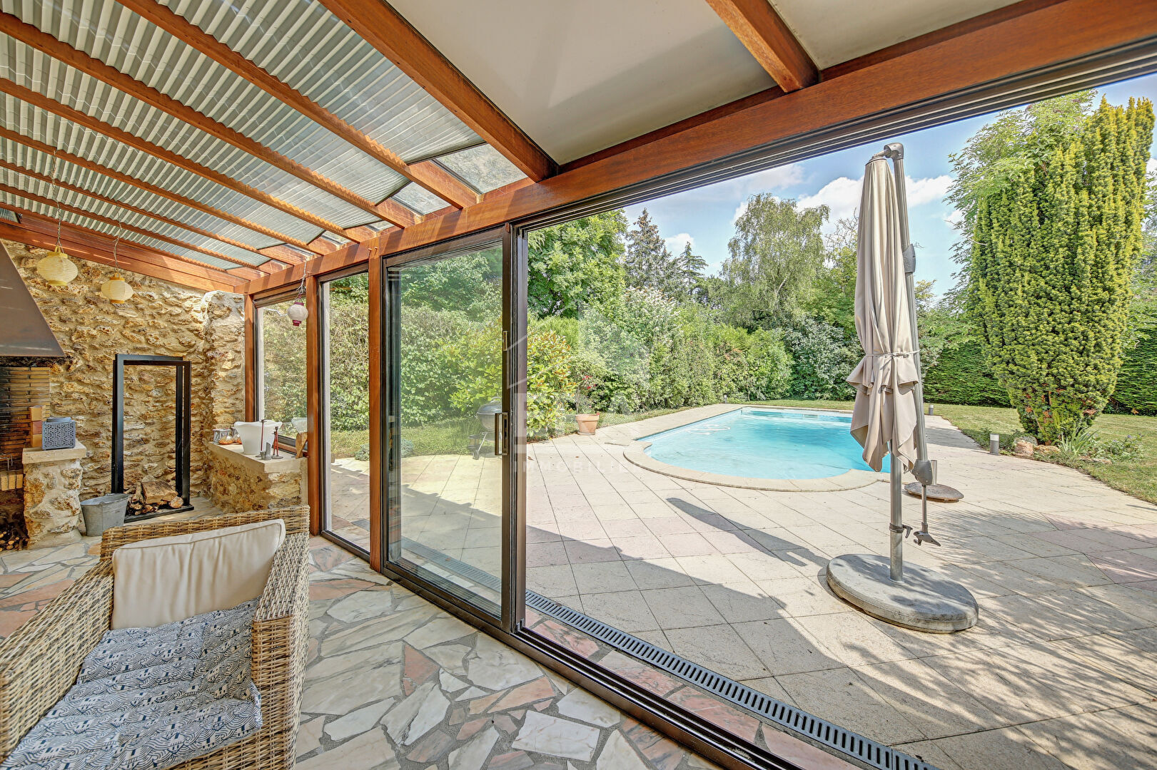Maison 9 pièces 190 m² · à Les Alluets-le-Roi · 190 m² · 695 000 €