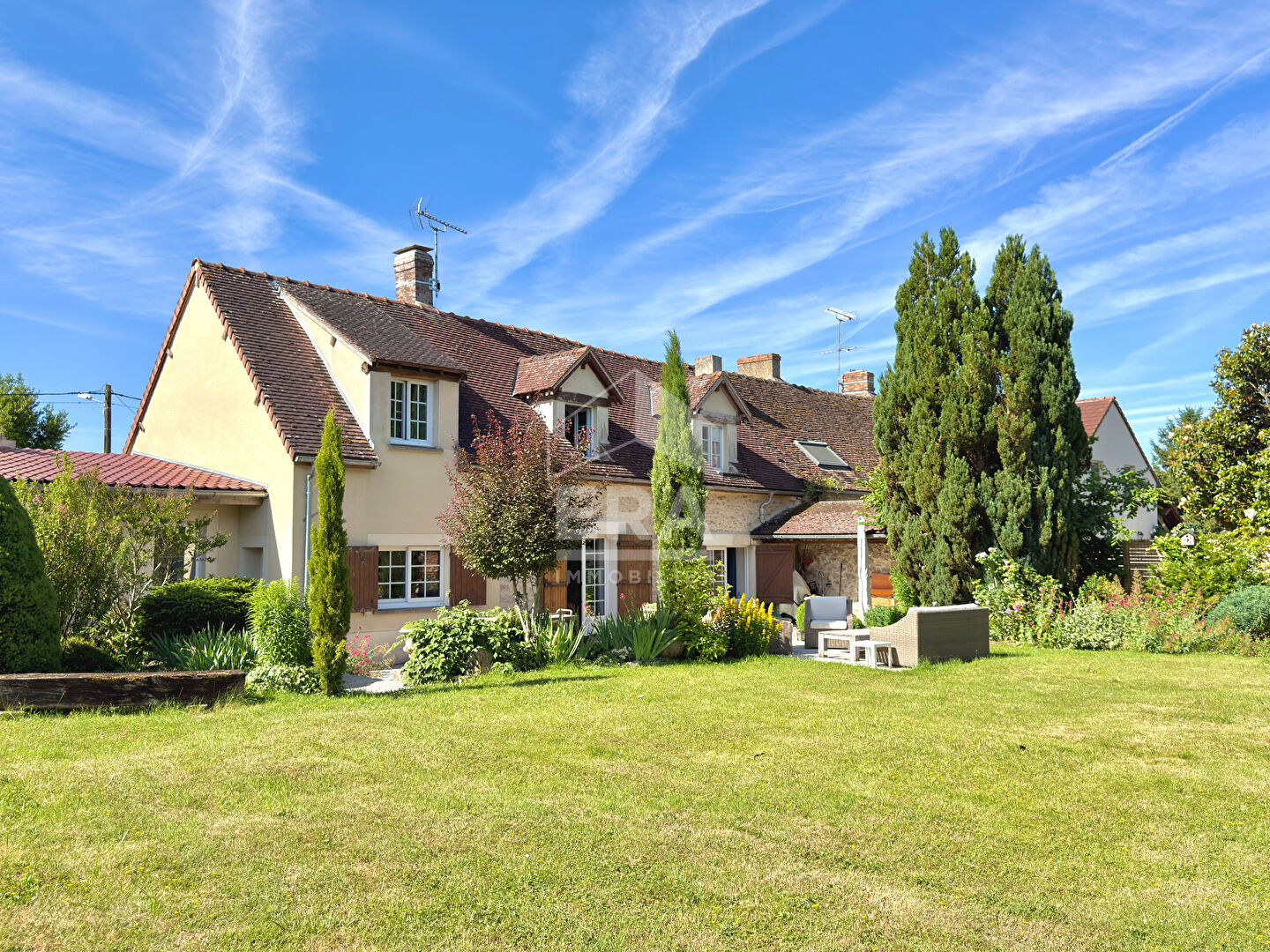 Open carousel