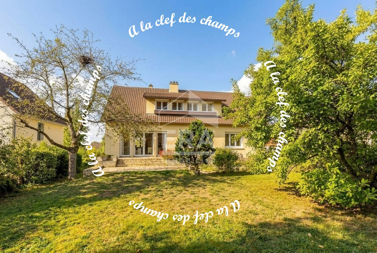 Maison 8 pièces 180 m² · à Saint-Rémy-lès-Chevreuse · 180 m² · 670 000 €