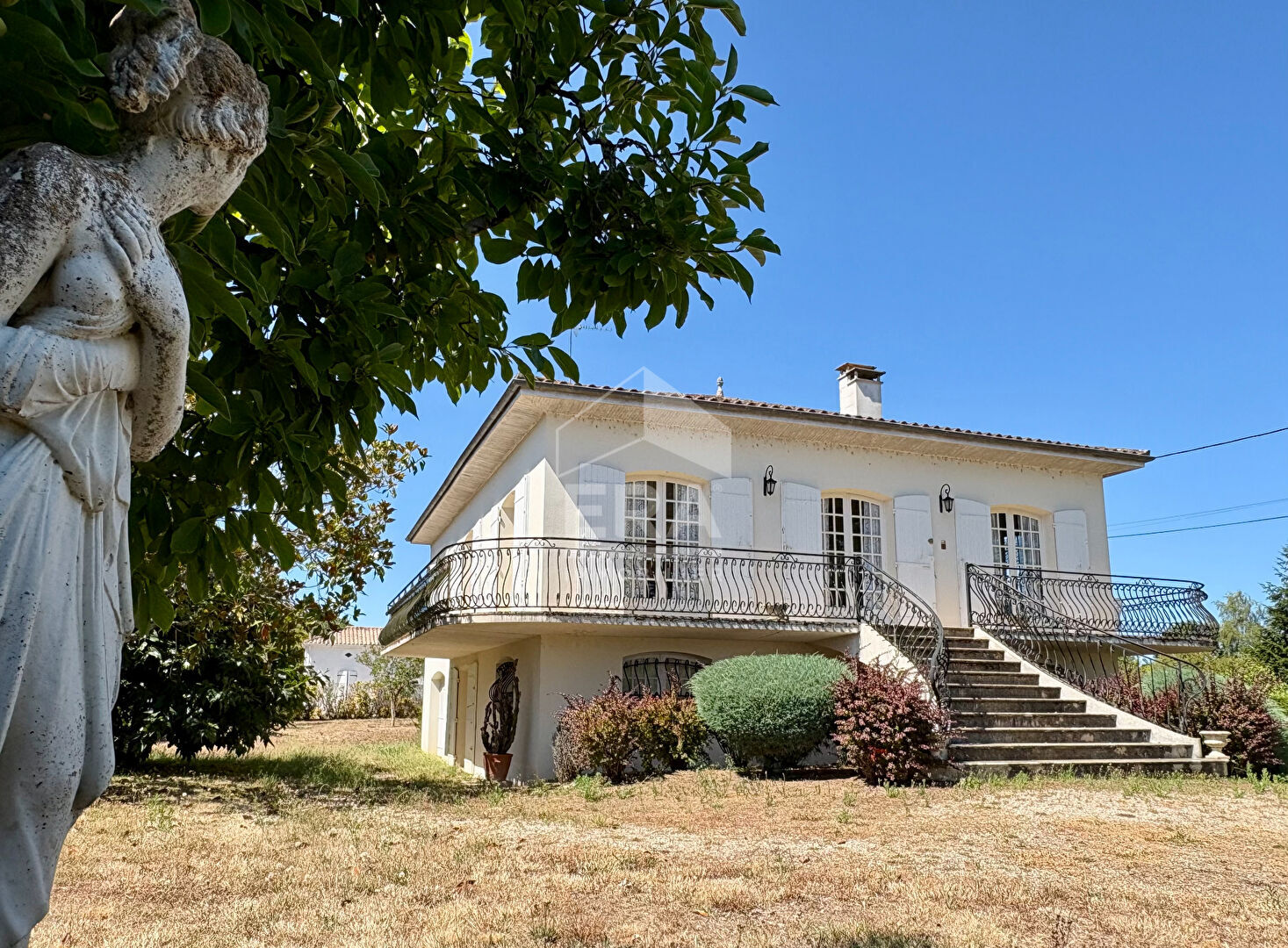 Maison 7 pièces 180 m² · à Pineuilh · 180 m² · 200 000 €