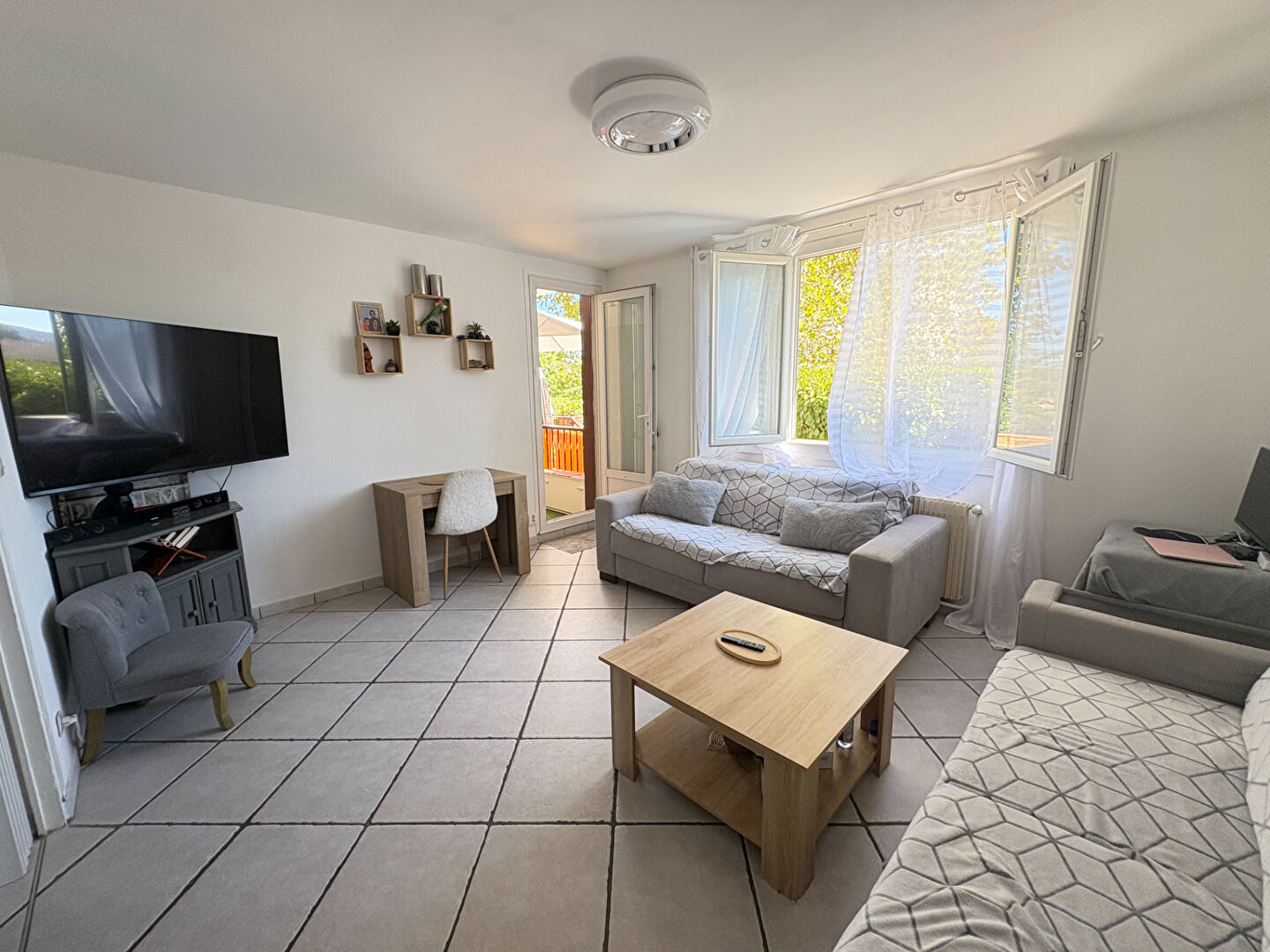 Appartement 3 pièces 65 m² · à Pont-de-Chéruy · 65 m² · 169 000 €