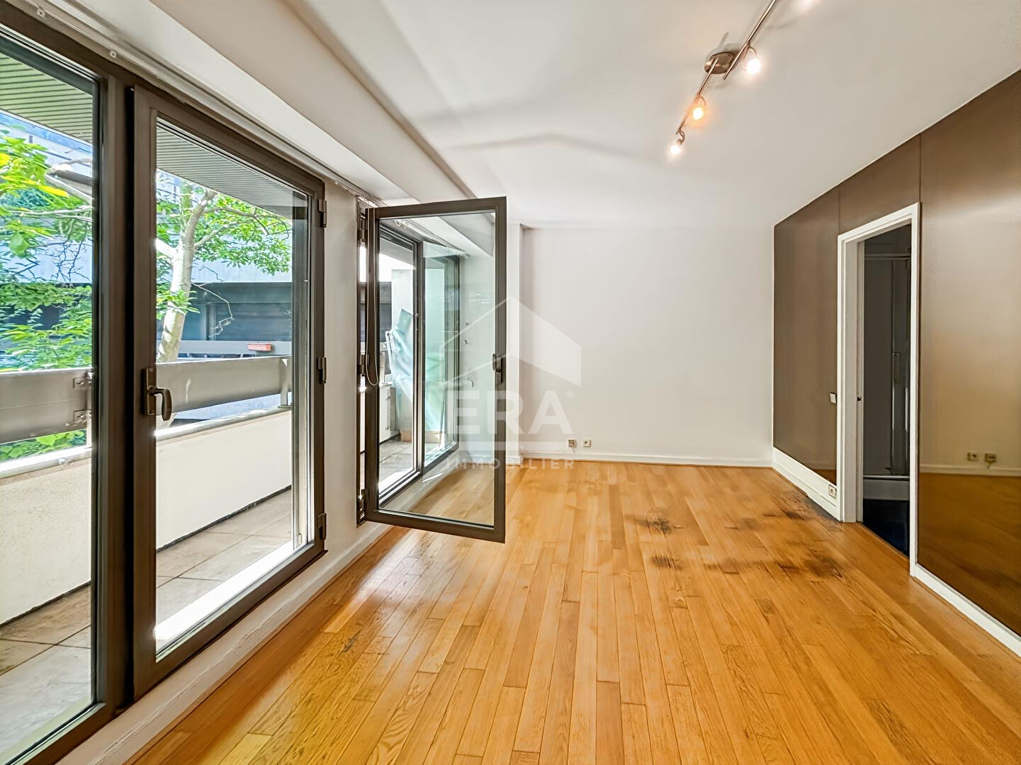 Appartement a louer paris-16e-arrondissement - 1 pièce(s) - 33 m2 - Surfyn