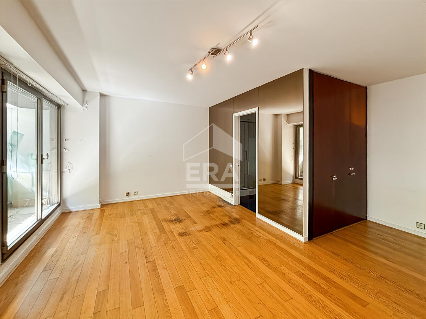 Appartement a louer paris-16e-arrondissement - 1 pièce(s) - 33 m2 - Surfyn