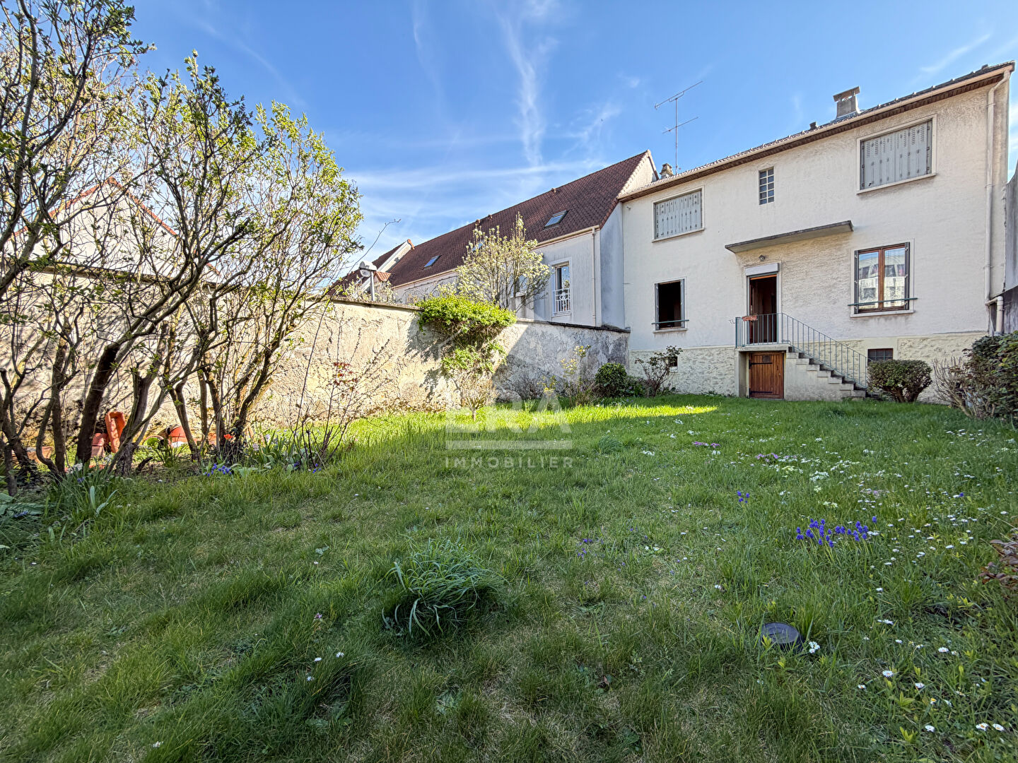 Maison 6 pièces 120 m² · à Montreuil · 120 m² · 649 000 €