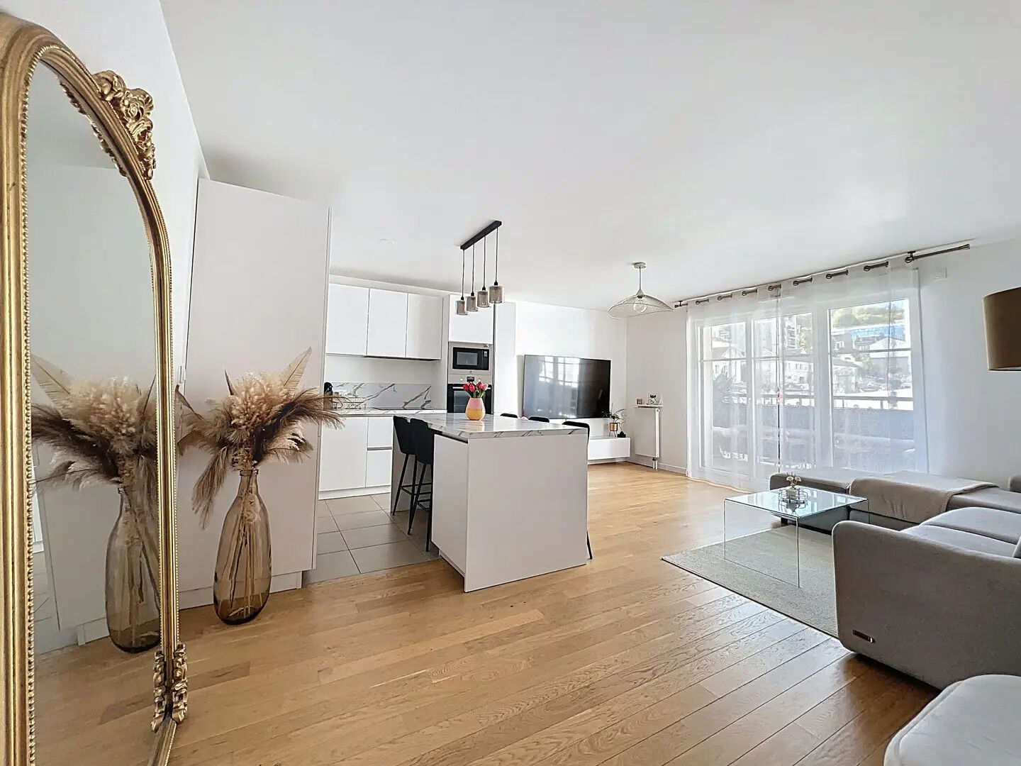 Appartement 3 pièces 70 m² · à Suresnes · 70 m² · 539 000 €
