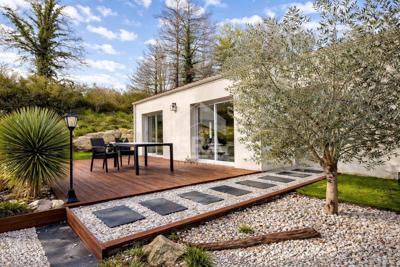 Maison 4 pièces 139 m² · à Bussac-sur-Charente · 139 m² · 286 200 €