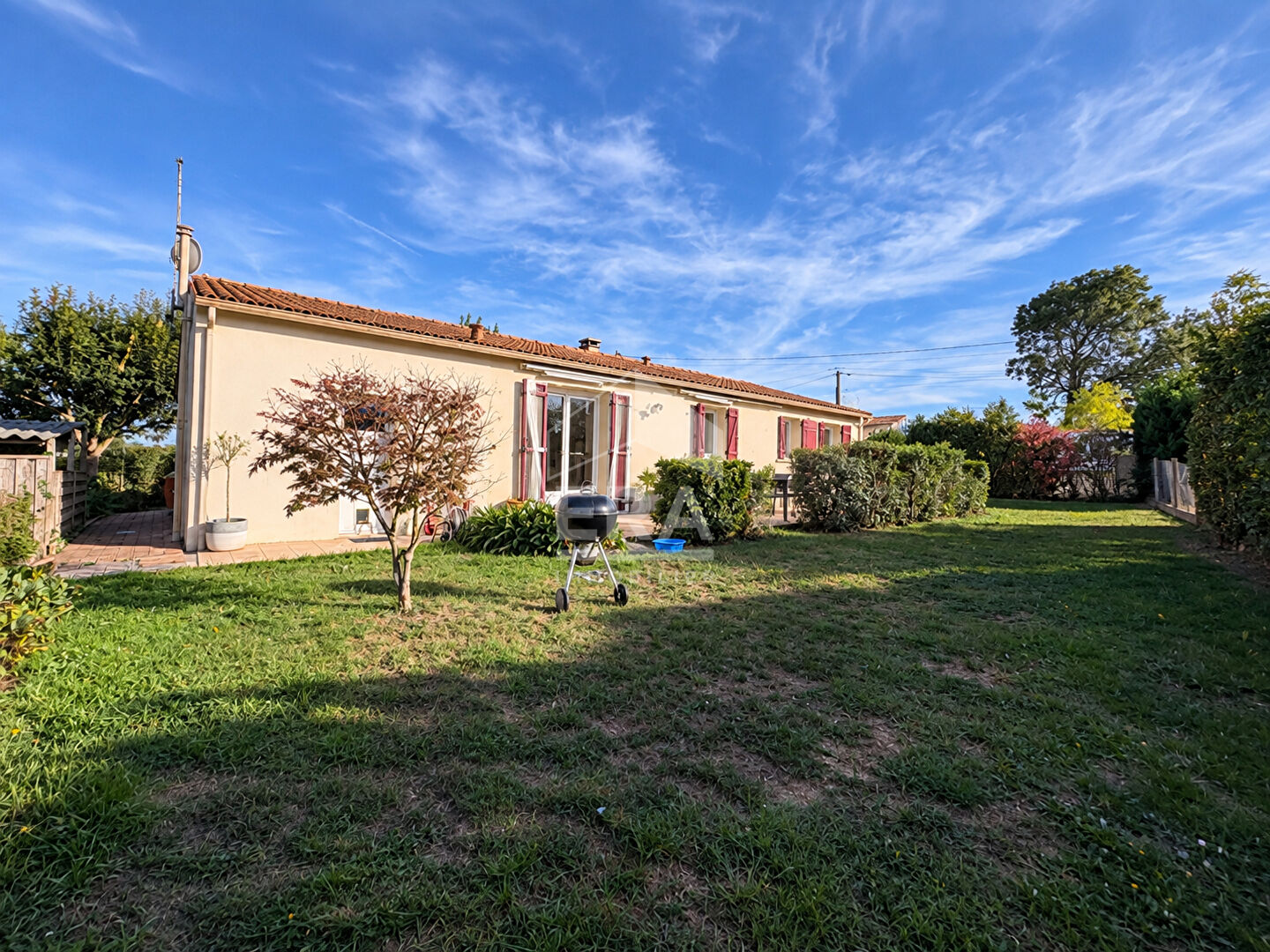 Maison 5 pièces 131 m² · à Saint-Georges-des-Coteaux · 131 m² · 265 000 €