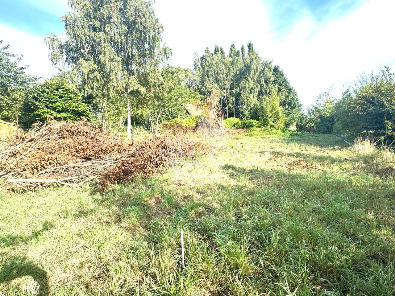 Terrain 1414 m² · à Moncheaux · 119 900 €