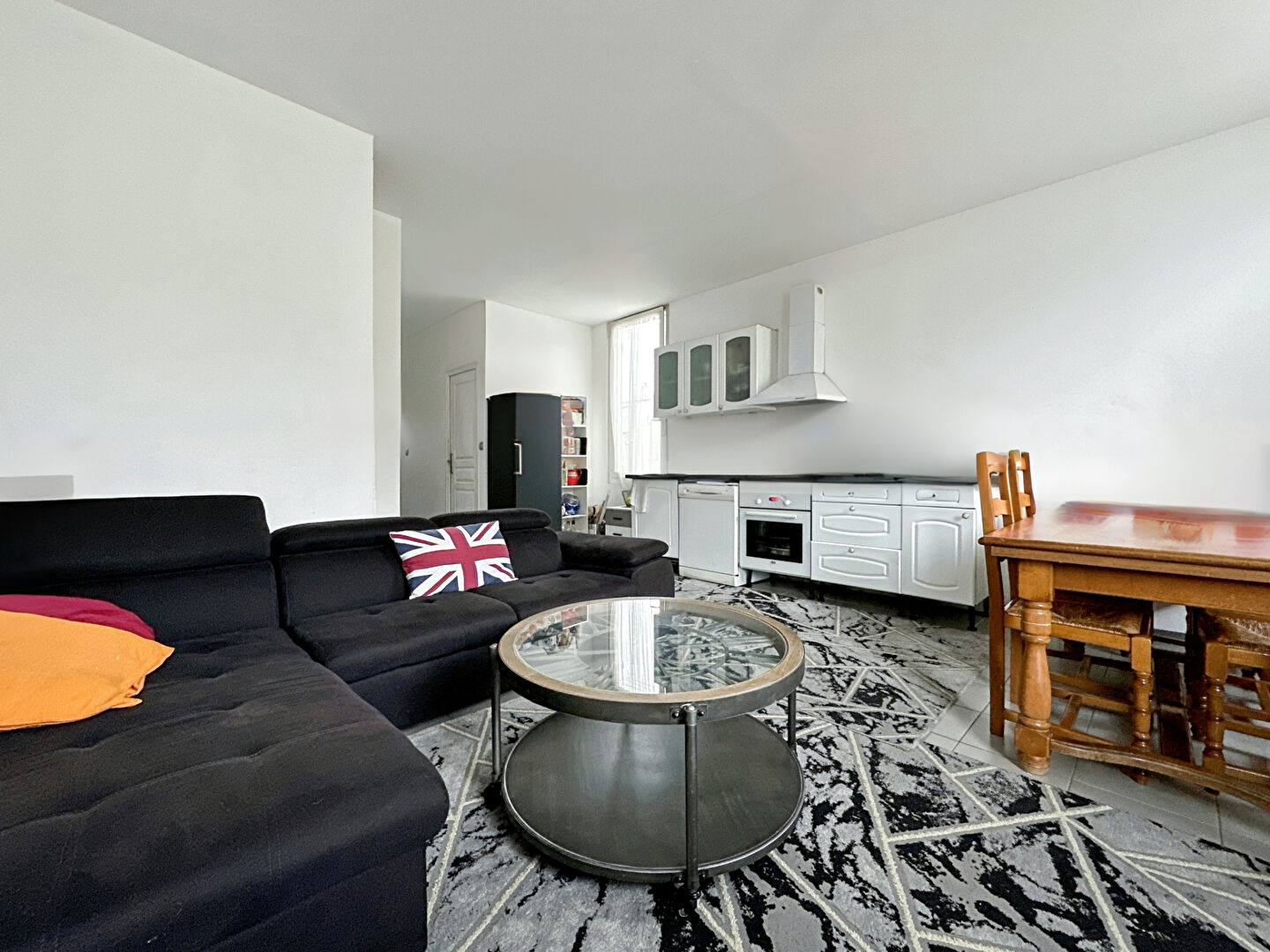 Appartement 4 pièces 84 m² · à Marseille · 84 m² · 235 000 €