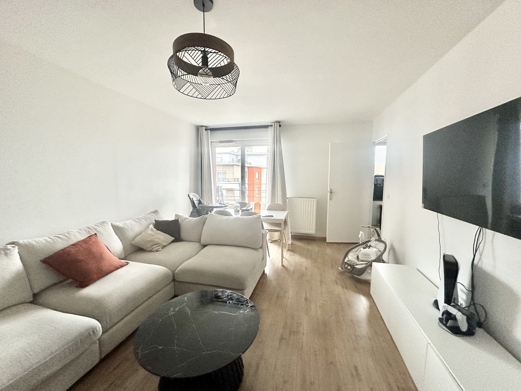Appartement 4 pièces 80 m² · à Créteil · 80 m² · 325 000 €