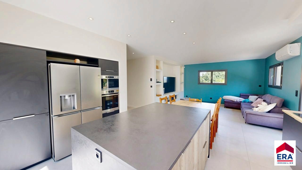 Maison 5 pièces 130 m² · à Les Avenières Veyrins-Thuellin · 130 m² · 348 000 €