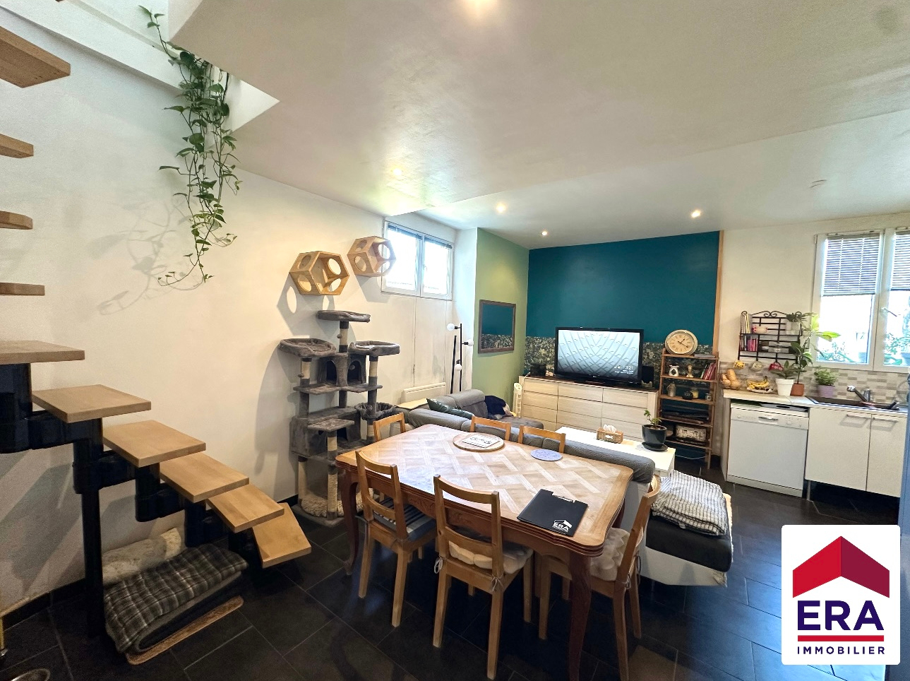 Maison 6 pièces 129 m² · à La Tour-du-Pin · 129 m² · 159 900 €