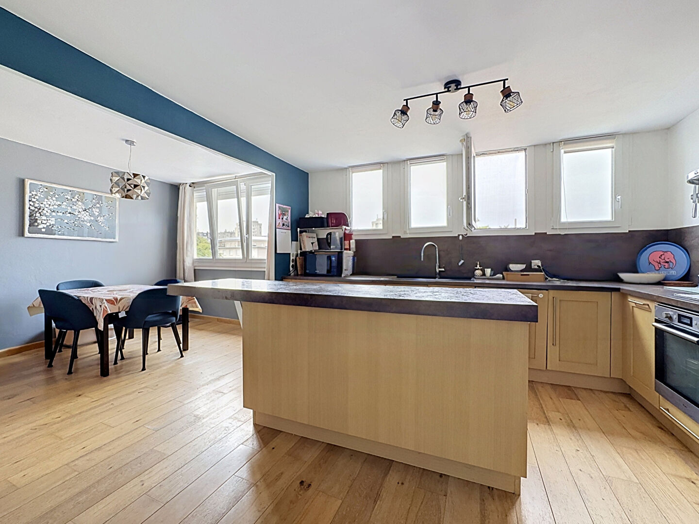 Appartement 5 pièces 73 m² · à Dammarie-les-Lys · 73 m² · 167 000 €