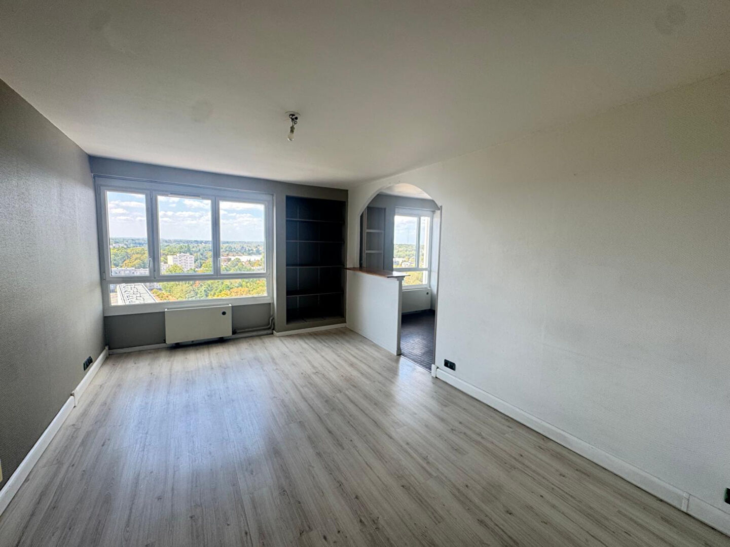 Appartement 4 pièces 75 m² · à Dammarie-les-Lys · 75 m² · 122 000 €