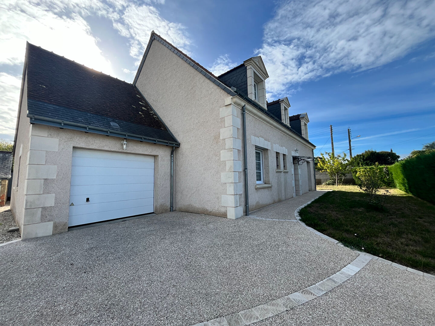 Maison 6 pièces 145 m² · à Ballan-Miré · 145 m² · 493 500 €