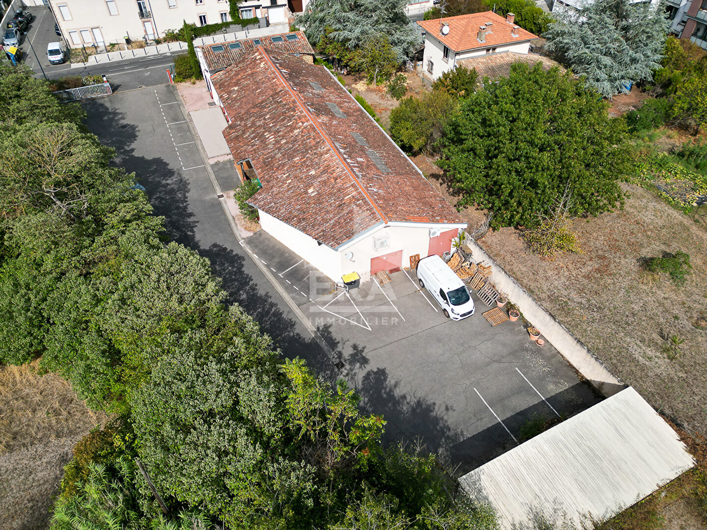 Local commercial 558 m² · à Toulouse · 558 m² · 1 470 000 €