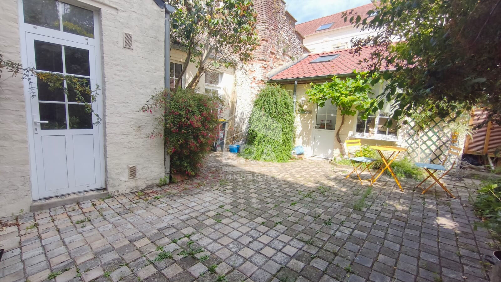 Maison 6 pièces 169 m² · à Montreuil-sur-Mer · 169 m² · 435 000 €