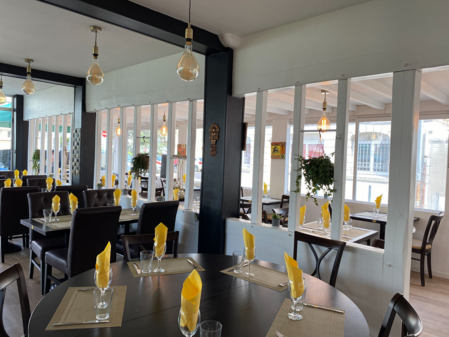 Murs de restaurant neuf, emplacement numéro 1, 100 couverts · à Le Treport · 180 m² · 199 000 €