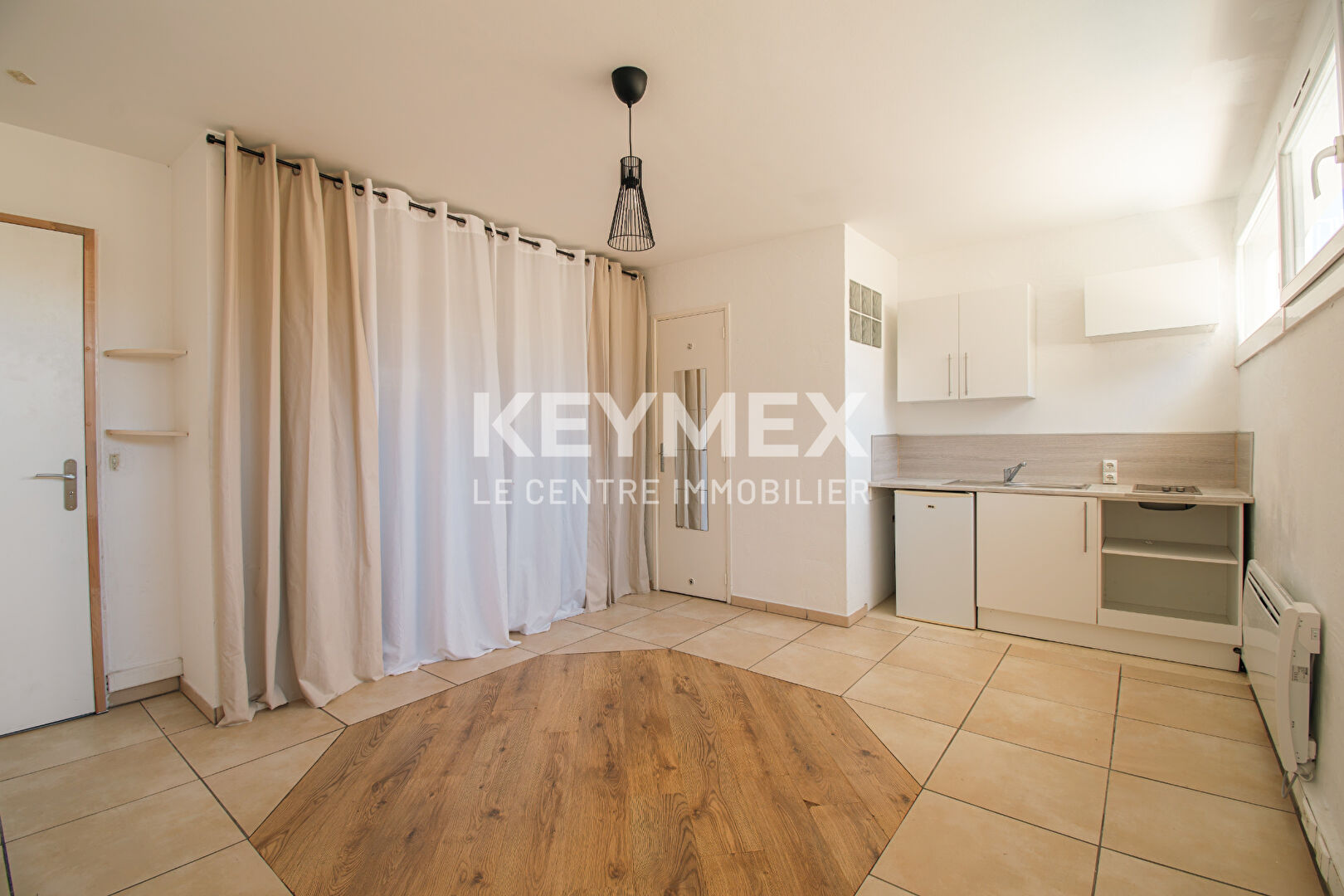 Appartement Hyeres 1 pièce(s) 20.45 m2