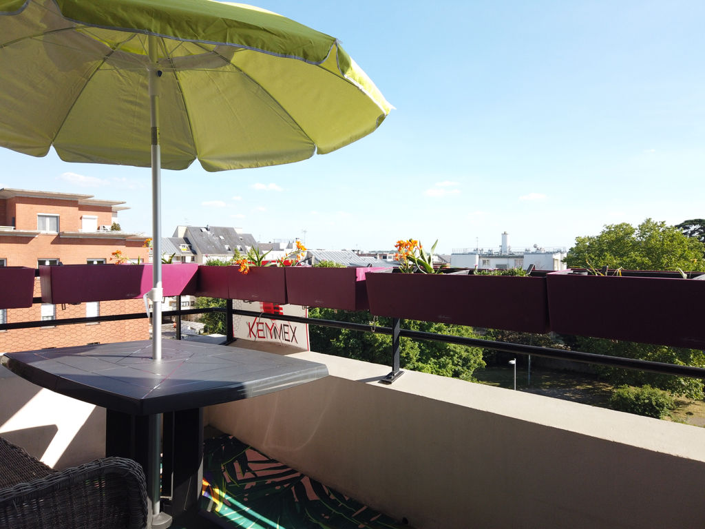 APPARTEMENT PLEIN CENTRE VILLE ERMONT