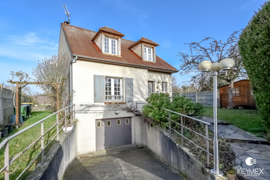 Maison Ennery 5 pièce(s) 90 m2 sur 458 M² de terrain